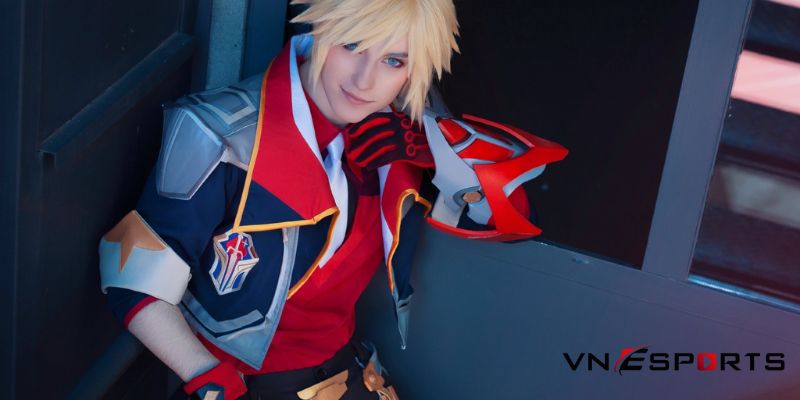 ​​Cosplay ezreal với gương mặt cool ngầu