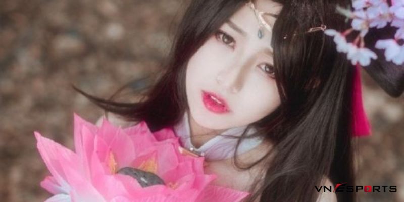  cosplay liên quân Điêu Thuyền nữ vương anh đào