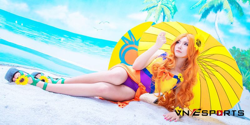 cosplay leona tiệc bể bơi (6)