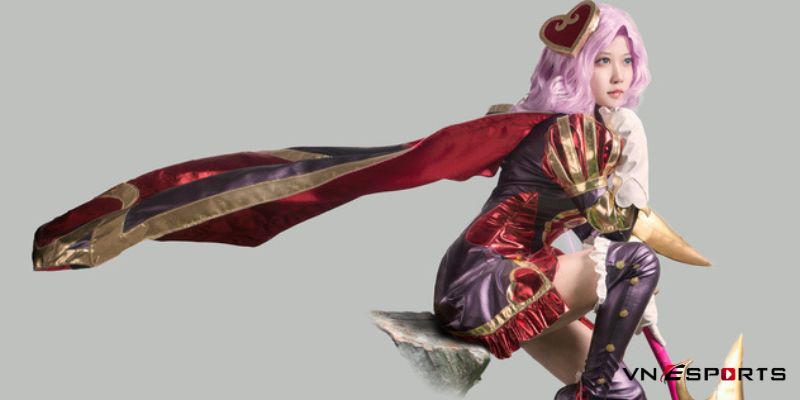 Cosplay Ashe mũi tên tình ái xinh đẹp