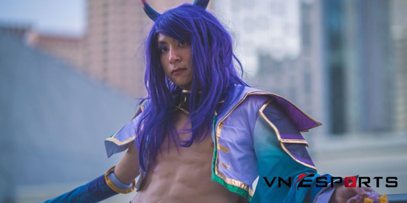 cosplay Thresh ẩn diện quỷ thần (3)