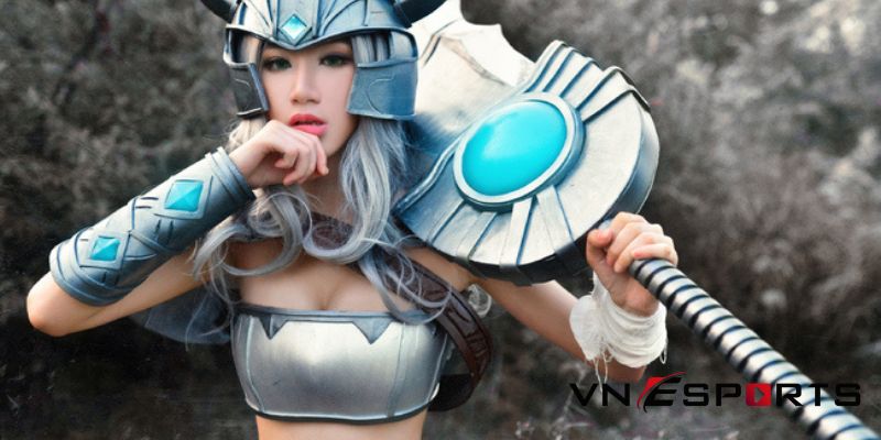 Cosplay Tryndamare phiên bản nữ giới xinh đẹp (1)