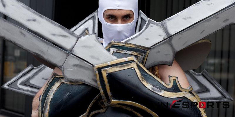 cosplay Zed lôi kiếm (1)